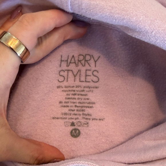 Harry Styles Love on Tour Lavender Tracklist Hoodie - Picture 5 of 5